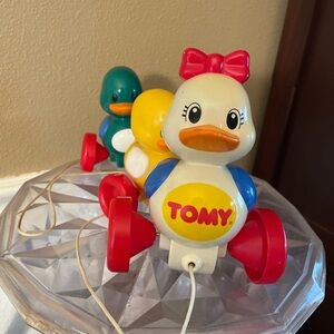 TOMY 1996 Set of 3 Colorful Pull String Ducks Kids Toy